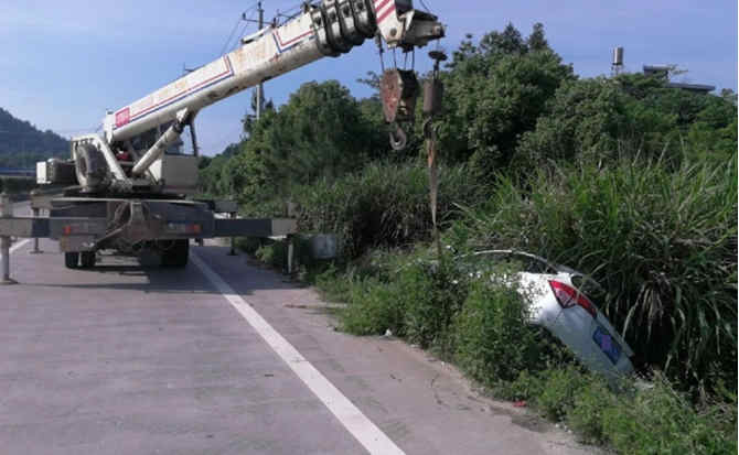 和田重载吊车救援
